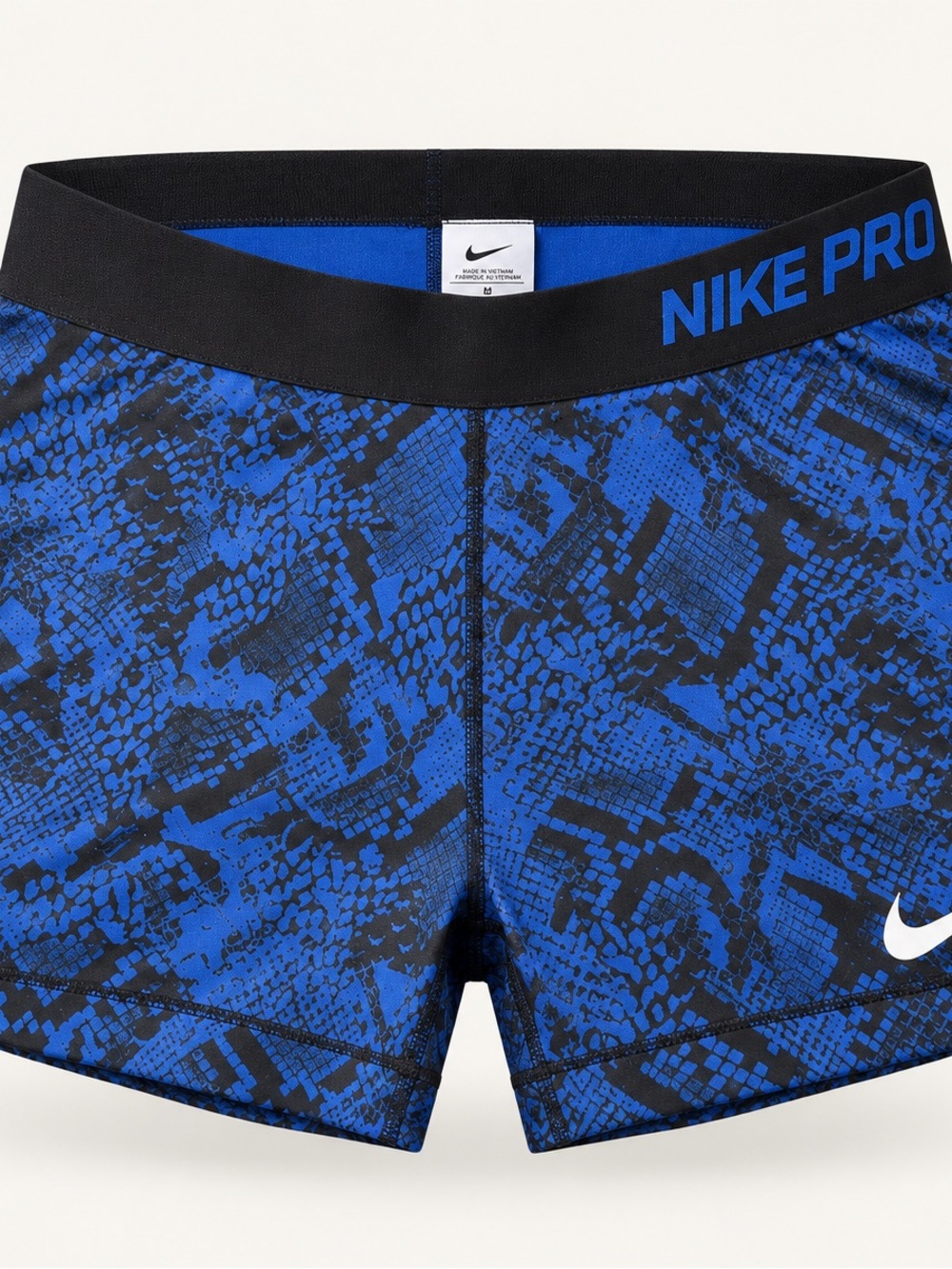 Nike Pro women’s 3” compression shorts